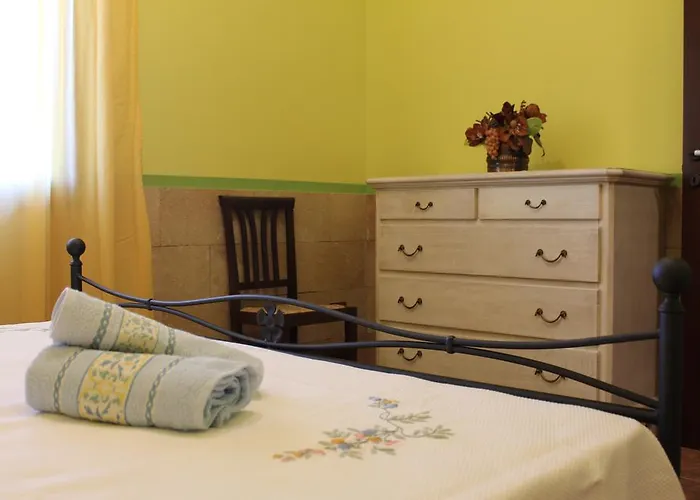 فندق مبيت وإفطار Elda Salento توليي