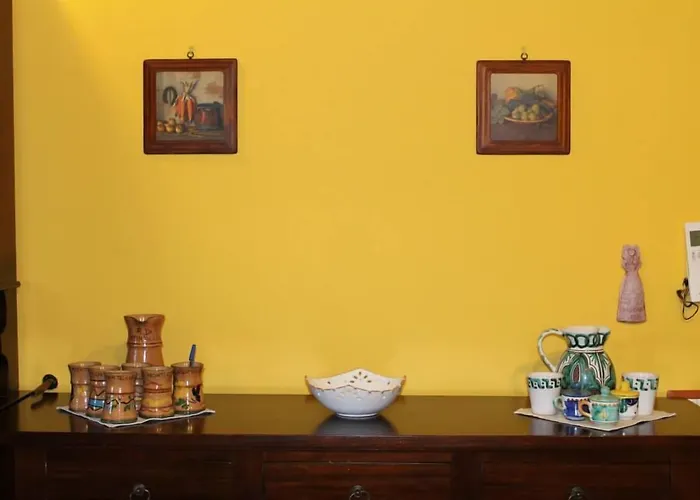 فندق مبيت وإفطار Elda Salento 3*